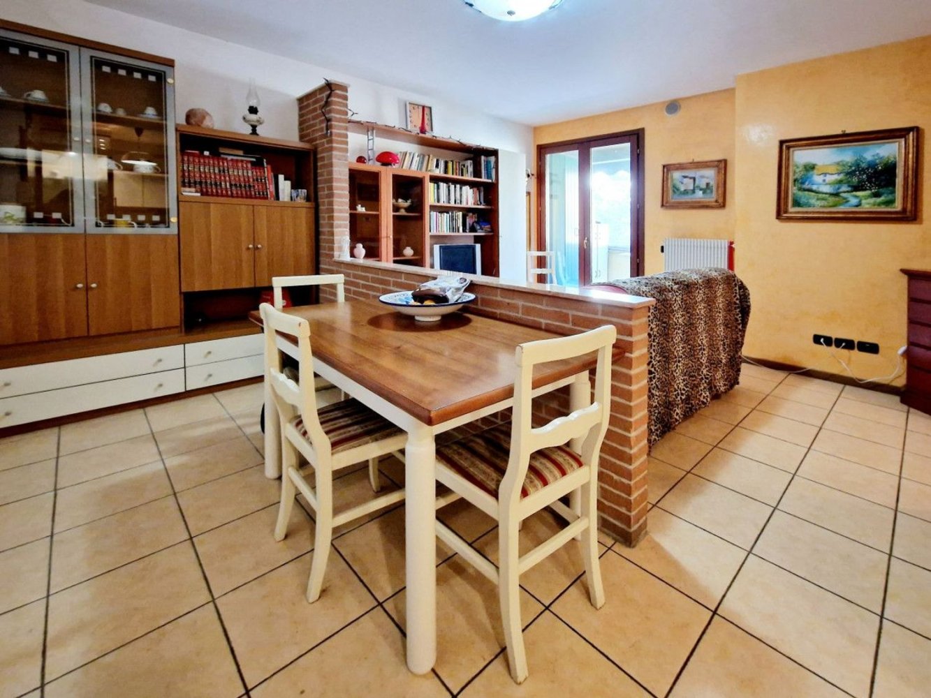 2 bedrooms Apartment in Casale di Scodosia, Italy No. 379565
