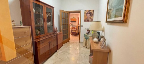 5 rooms Penthouse in Bari, Italy No. 33884 17