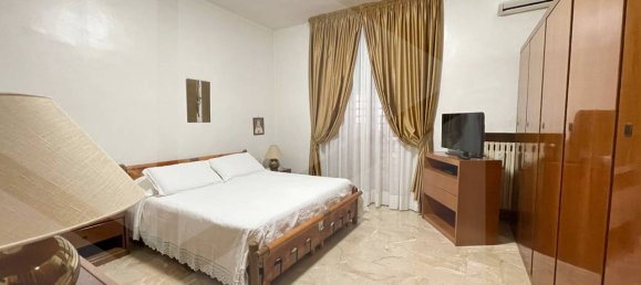 5 rooms Penthouse in Bari, Italy No. 33884 26