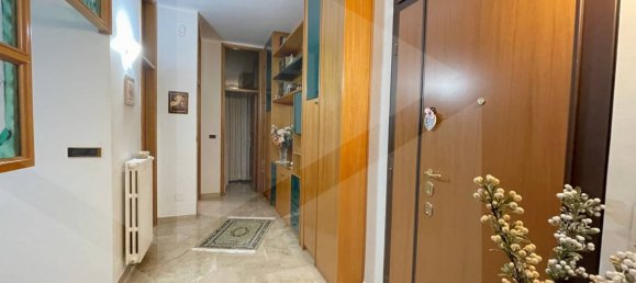 5 rooms Penthouse in Bari, Italy No. 33884 8