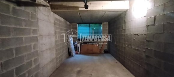 Гараж 23м² в Бавено, Италия № 237409 15