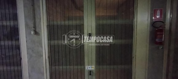 Гараж 23м² в Бавено, Италия № 237409 5