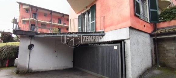 Гараж 23м² в Бавено, Италия № 237409 4