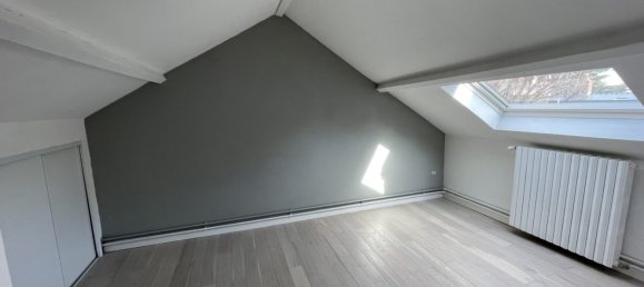 3 bedrooms Villa in Bourges, France No. 71050 9