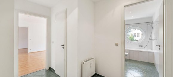 2 rooms Apartment in Steglitz, Germany No. 48645 2