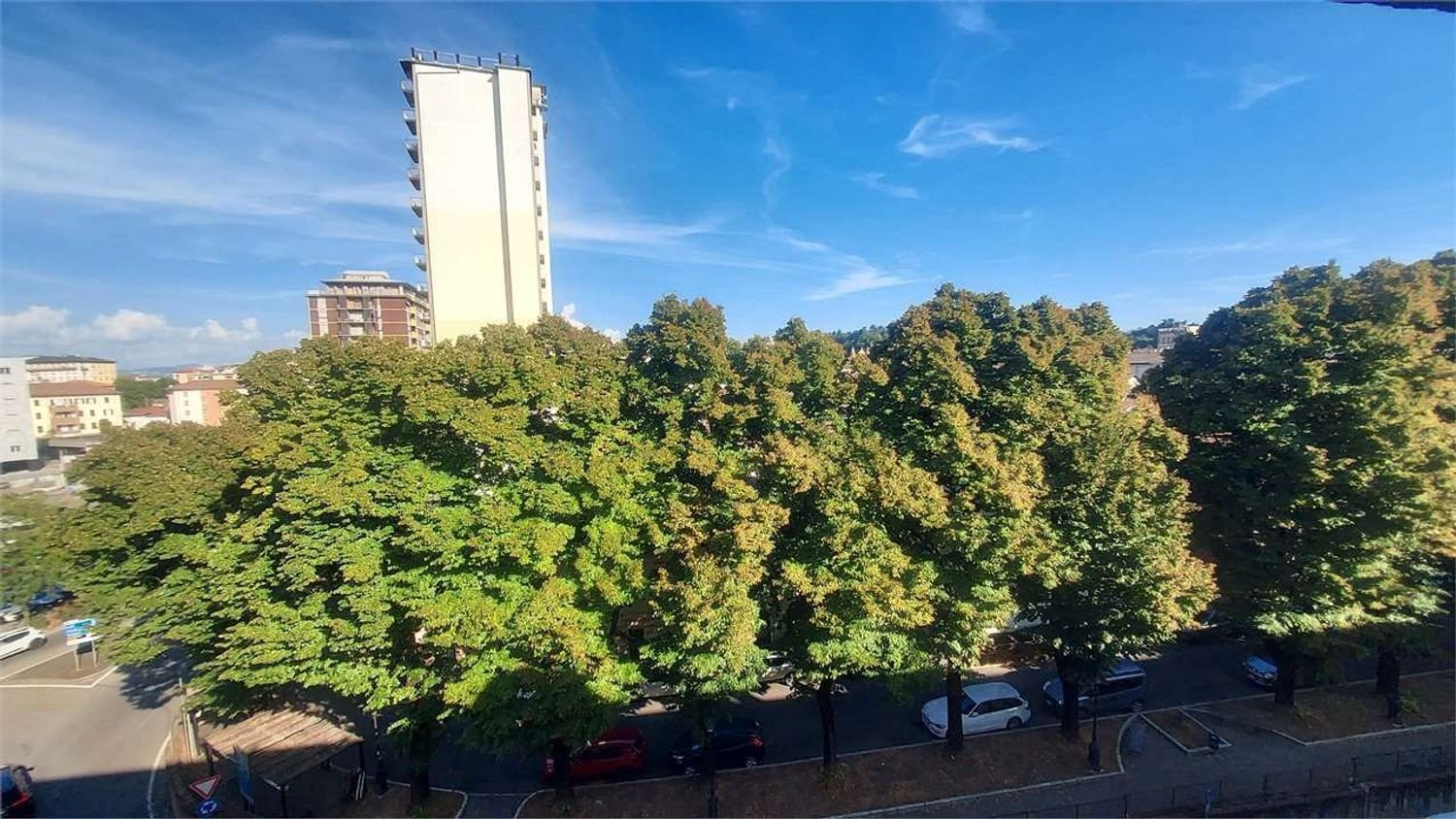 6 غرف نوم شقة في Novi Ligure, Italy رقم 344355