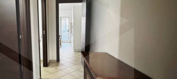 3 rooms Apartment in Rome, Italy No. 24949 17