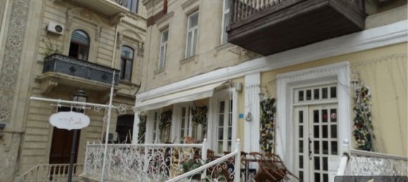 2 Schlafzimmer Wohnung in Sabail, Azerbaijan, Nr. 2317 4