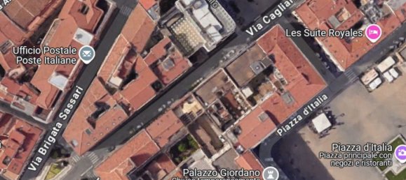 Apartamento de 7 habitaciónes en Sassari, Italy No. 13467 3