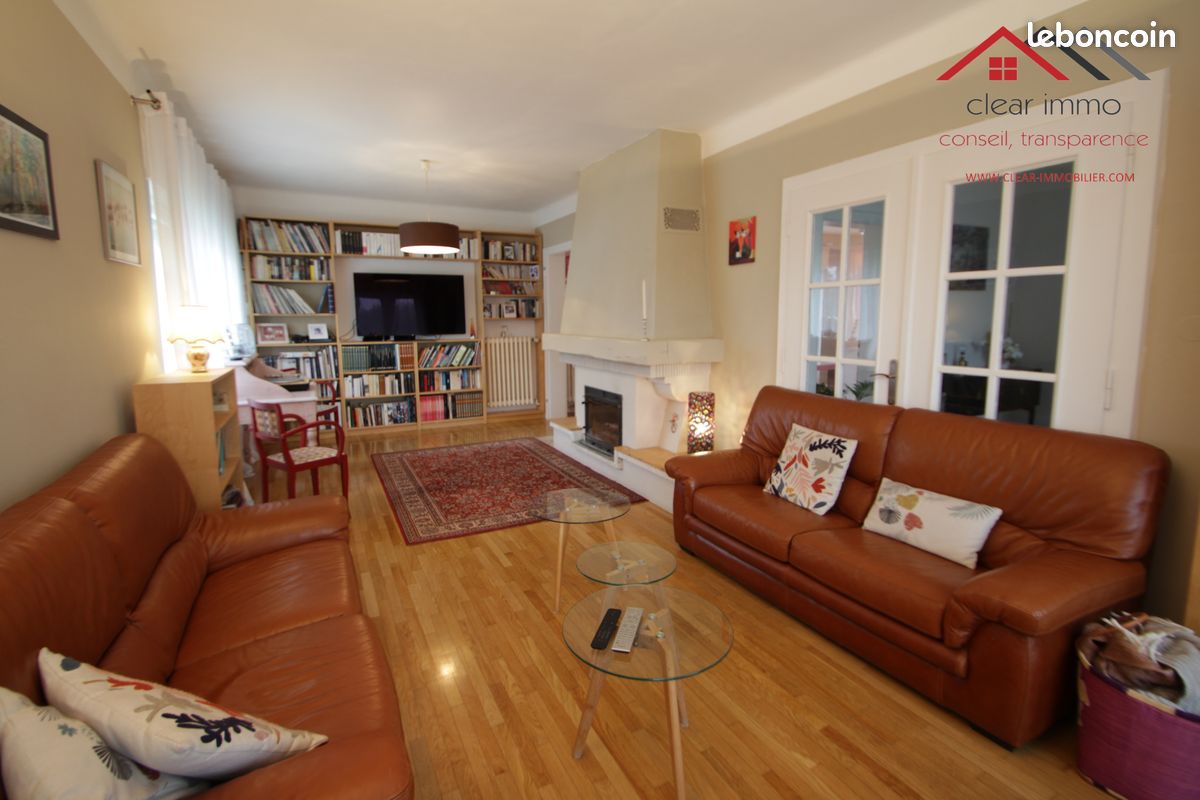 Замки и поместья с 3 спальнями в Ванту, Франция № 217820