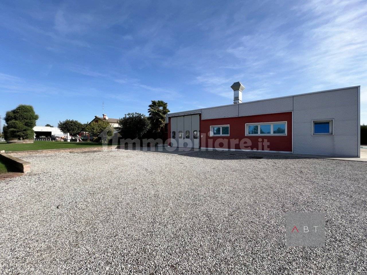  مستودع في Piombino Dese, Italy 453متر مربع رقم 281928