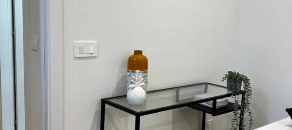 1 bedroom Apartment in Milan, Italy No. 281747 16