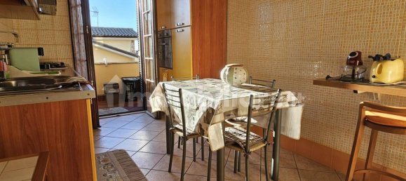 Villa T4 em Guidonia Montecelio, Italy N.º 195319 23