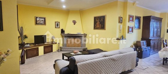 Villa T4 em Guidonia Montecelio, Italy N.º 195319 17