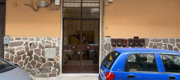 7 rooms Apartment in Melito di Napoli, Italy No. 12378 11