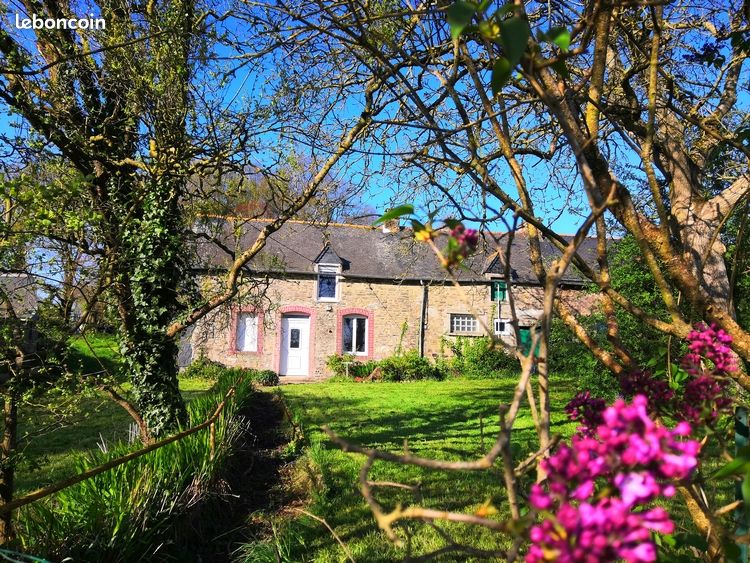 2 bedrooms House in Cotes-d'Armor, France No. 291094