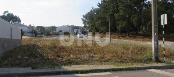 Terrain à Seixal, Portugal 272m² No. 82417 3