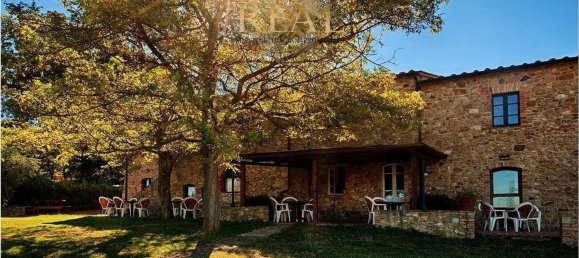 30 rooms House in Casole d'Elsa, Italy No. 193210 11