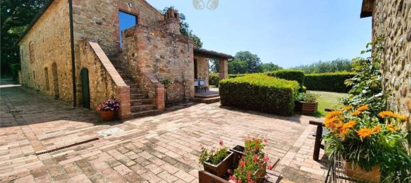 30 rooms House in Casole d'Elsa, Italy No. 193210 5