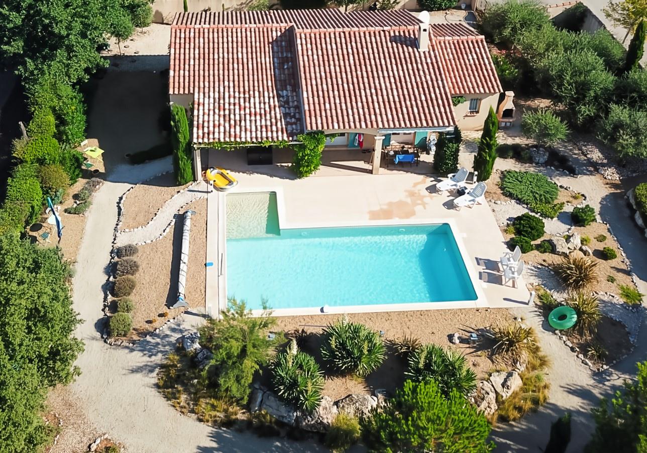 4 bedrooms Villa in Uzes, France No. 309080