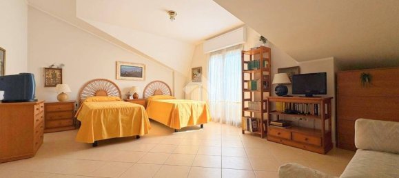 2 chambres Appartement à Silvi, Italy No. 345335 8