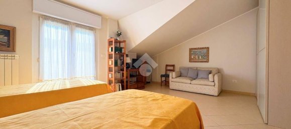 2 chambres Appartement à Silvi, Italy No. 345335 9