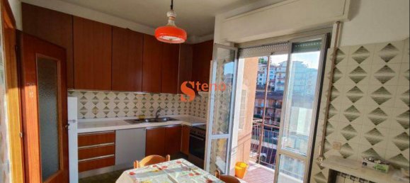 3 rooms Apartment in Imperia, Italy No. 171305 8