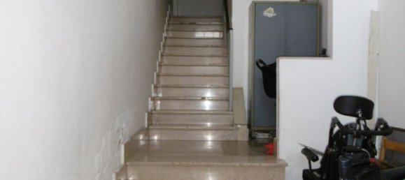 4 rooms Apartment in Rome, Italy No. 97368 6