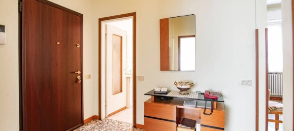 2 غرف نوم شقة في Senago, Italy رقم 346664 5