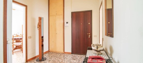 2 غرف نوم شقة في Senago, Italy رقم 346664 4