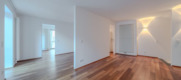 5 bedrooms House in Munich, Germany No. 118161 3