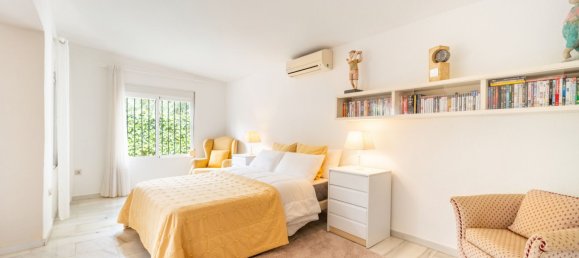 4 bedrooms Villa in Marbella, Spain No. 147595 17