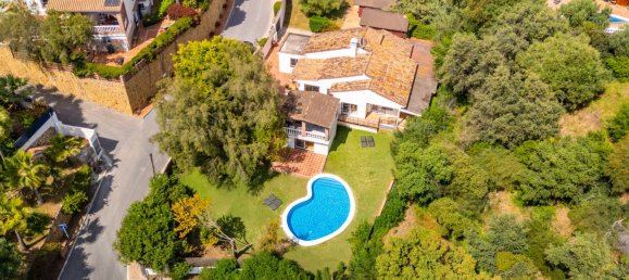 4 bedrooms Villa in Marbella, Spain No. 147595 44