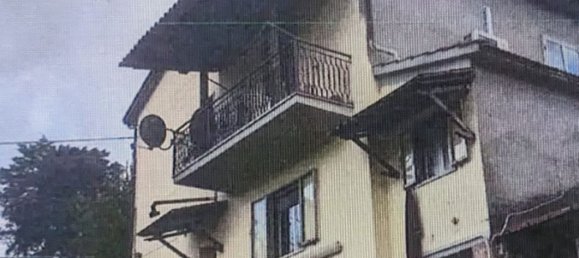 5 rooms Apartment in Torgiano, Italy No. 50309 14