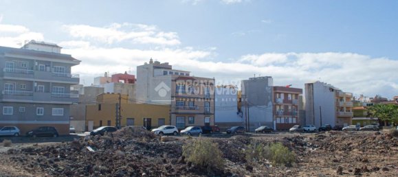 250m² Land in Arona, Spain No. 137774 8