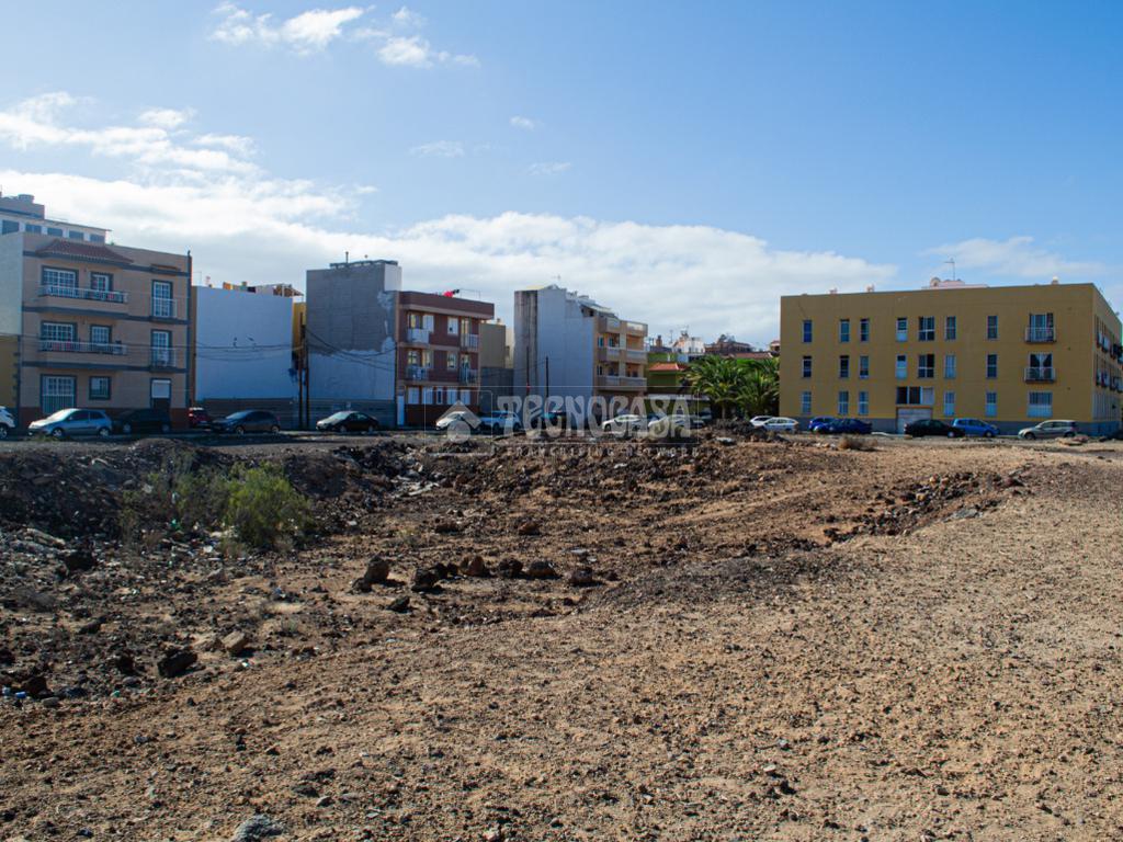 250m² Land in Arona, Spain No. 137774