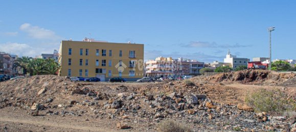 250m² Land in Arona, Spain No. 137774 21