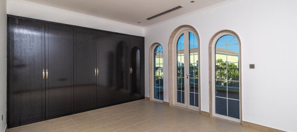 Вилла с 3 спальнями в Jumeirah Park, ОАЭ № 55515 11