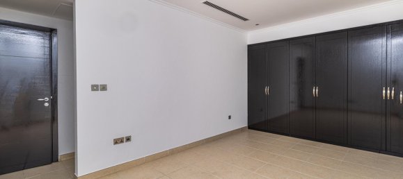 Вилла с 3 спальнями в Jumeirah Park, ОАЭ № 55515 13