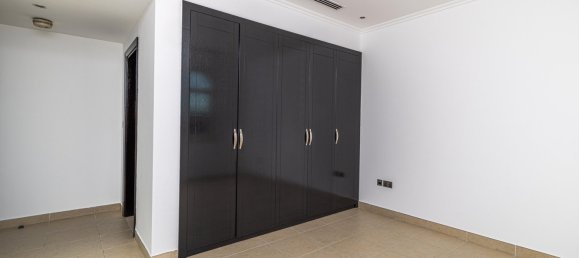 Вилла с 3 спальнями в Jumeirah Park, ОАЭ № 55515 14