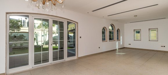 Вилла с 3 спальнями в Jumeirah Park, ОАЭ № 55515 7