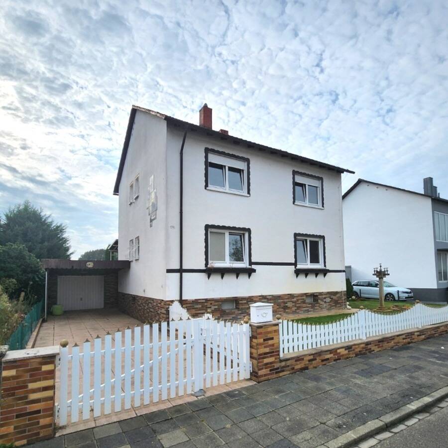 3 bedrooms House in Rhein-Pfalz, Germany No. 292206