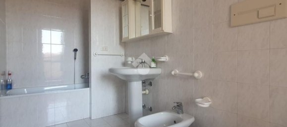 5غرفة شقة في Castel d'Azzano, Italy رقم 218139 20