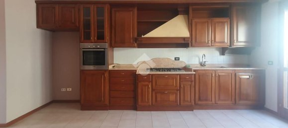 5غرفة شقة في Castel d'Azzano, Italy رقم 218139 25