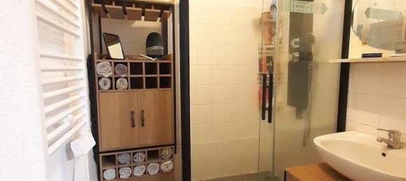 Квартира с 1 спальней в Монтрё-Вьё, Франция № 153178 3