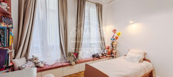 3 bedrooms Apartment in Paris, France No. 296004 21