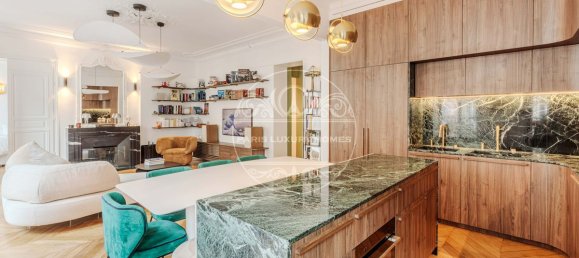 3 bedrooms Apartment in Paris, France No. 296004 10