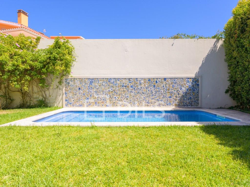 3 bedrooms House in Cascais, Portugal No. 301686