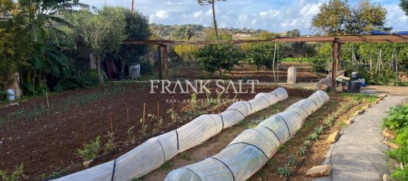 2000m² Land in Rabat, Malta No. 13573 2