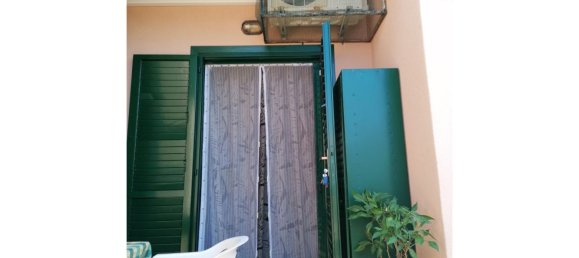 2 bedrooms House in Campofelice di Roccella, Italy No. 355000 25